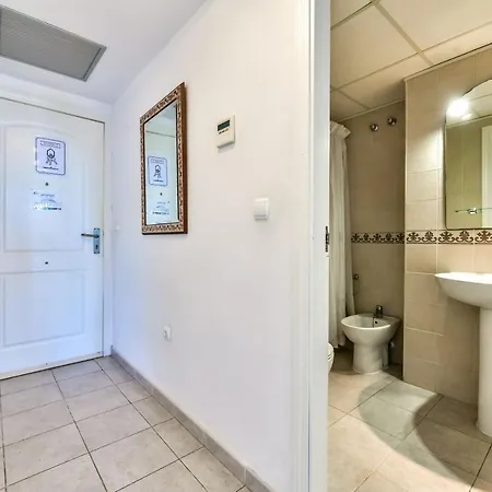 Apolo Xvi 1 18 - Grupo Turis Appartement *